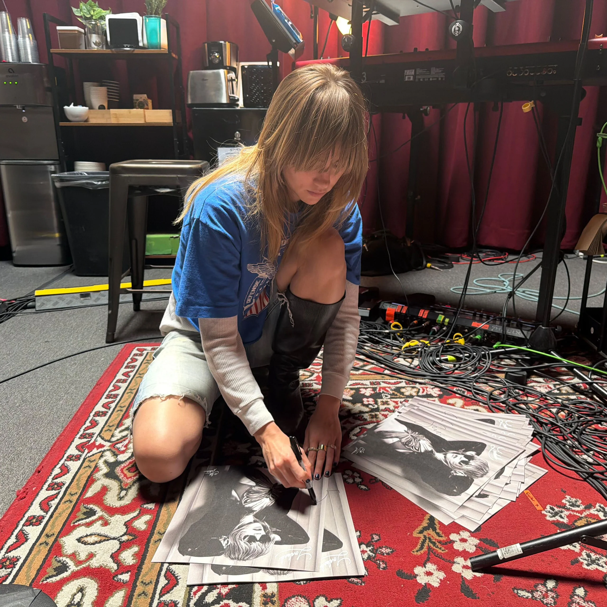 Loveland Standard LP + Signed Art Card